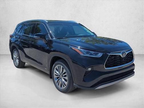 Midnight Black Metallic 2026 Toyota Highlander Hybrid Platinum