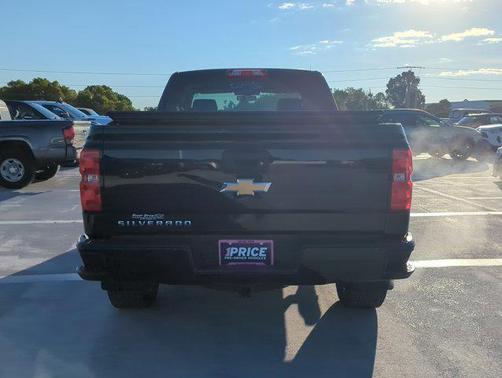 2017 Chevrolet Silverado 1500 Custom