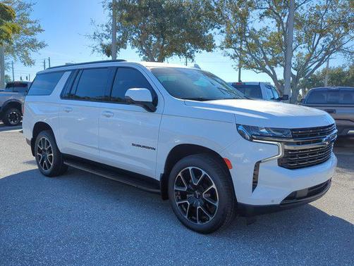 2022 Chevrolet Suburban RST
