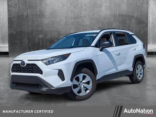 2020 Toyota RAV4 LE