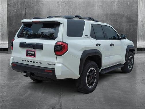 2025 Toyota 4Runner TRD Off Road