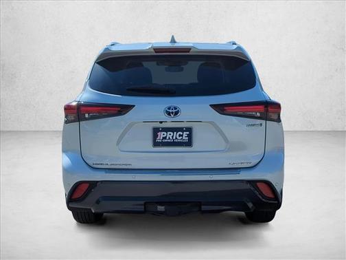2024 Toyota Highlander Hybrid Limited