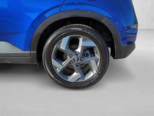 2024 Hyundai VENUE Limited