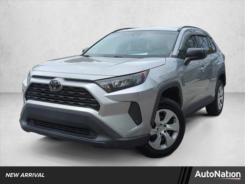 2020 Toyota RAV4 LE