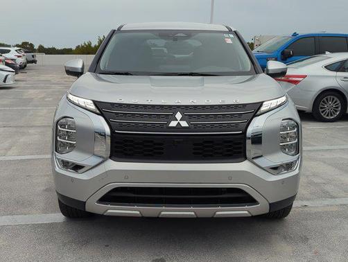 2024 Mitsubishi Outlander SE 2.5 2WD