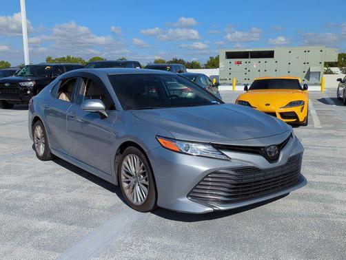 2019 Toyota Camry XLE