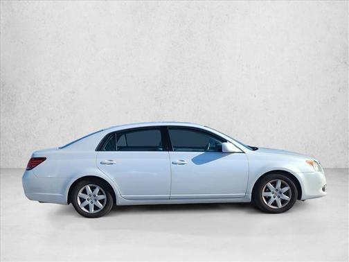 2009 Toyota Avalon XL