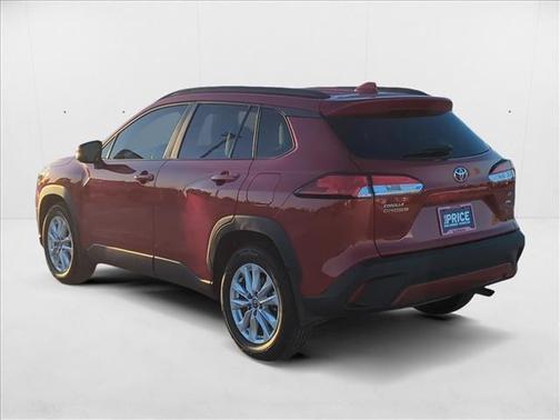 2024 Toyota Corolla Cross LE