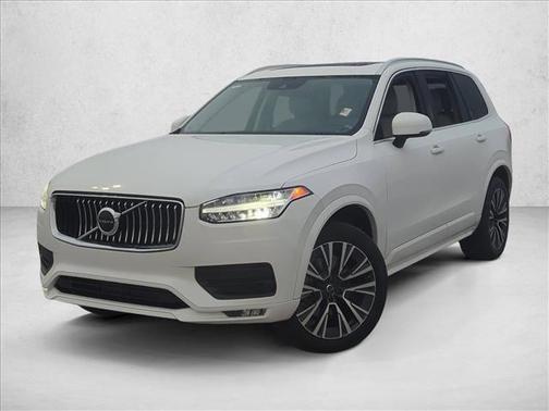 2022 Volvo XC90 T5 Momentum