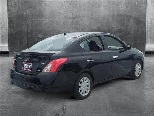 2015 Nissan Versa 1.6 SV