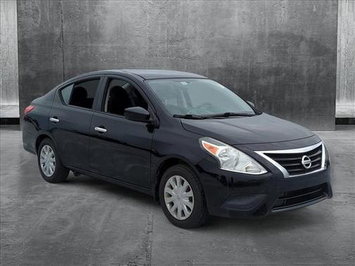 2015 Nissan Versa 1.6 SV