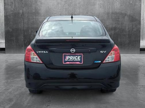2015 Nissan Versa 1.6 SV