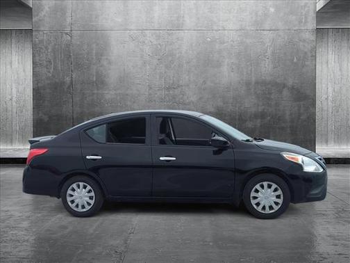 2015 Nissan Versa 1.6 SV