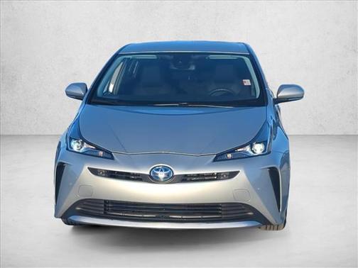 2022 Toyota Prius LE