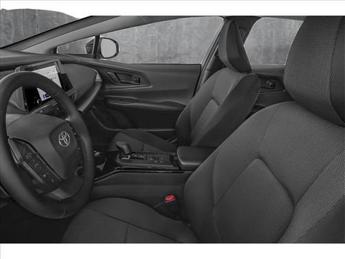 2025 Toyota Prius L