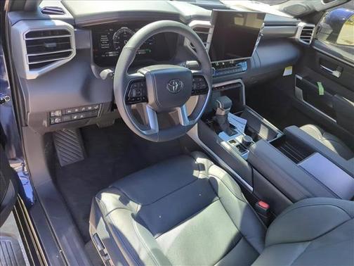 2025 Toyota Tundra Hybrid Platinum