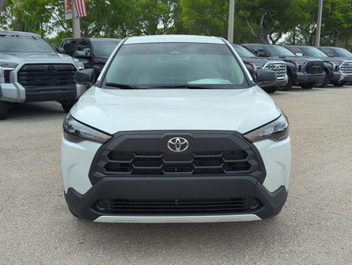 Wind Chill Pearl 2026 Toyota Corolla Cross L