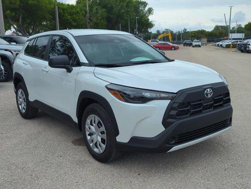 Wind Chill Pearl 2026 Toyota Corolla Cross L
