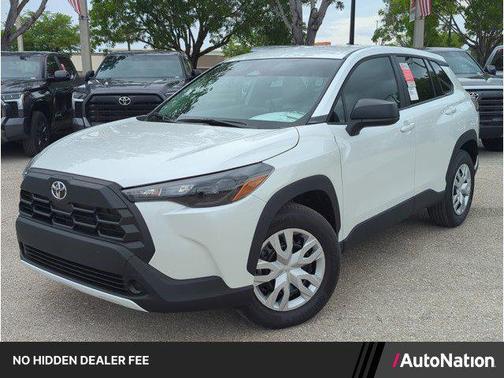 Wind Chill Pearl 2026 Toyota Corolla Cross L