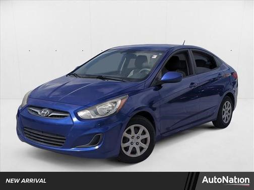 2012 Hyundai Accent GLS