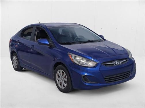 2012 Hyundai Accent GLS