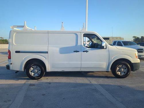 2020 Nissan NV Cargo NV3500 HD S V8