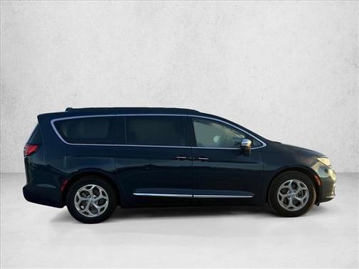 2022 Chrysler Pacifica Limited
