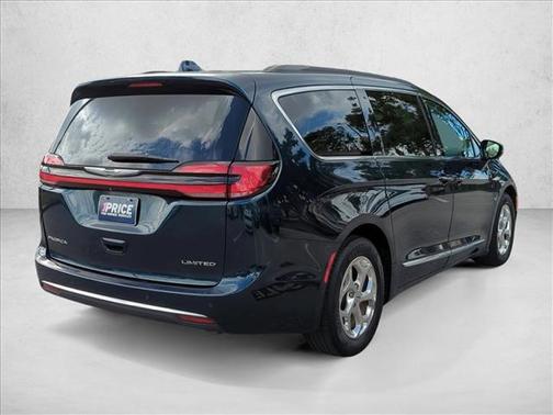 2022 Chrysler Pacifica Limited