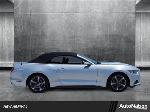 2015 Ford Mustang V6