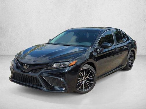 Midnight Black Metallic 2024 Toyota Camry SE