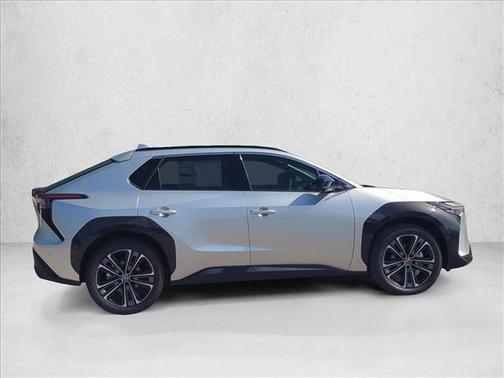 2025 Toyota bZ4X Limited