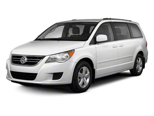 2011 Volkswagen Routan SE