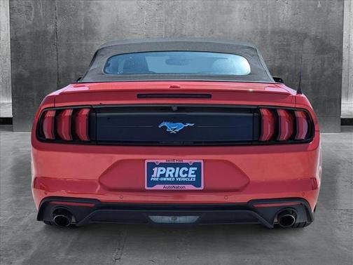 2022 Ford Mustang EcoBoost Premium