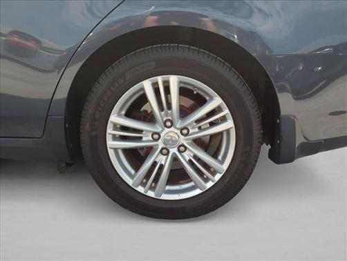 2011 INFINITI G37x Base