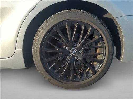 Celestial Silver Metallic 2021 Toyota Camry SE