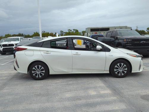 2020 Toyota Prius Prime LE