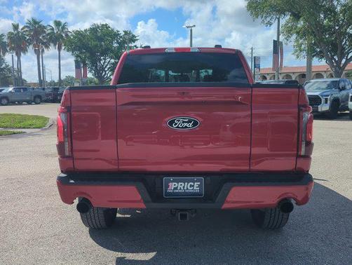 Rapid Red Metallic Tinted Clearcoat 2025 Ford F-150 Lariat