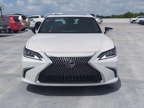 2021 Lexus ES 250 Base