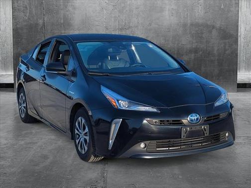 2022 Toyota Prius XLE