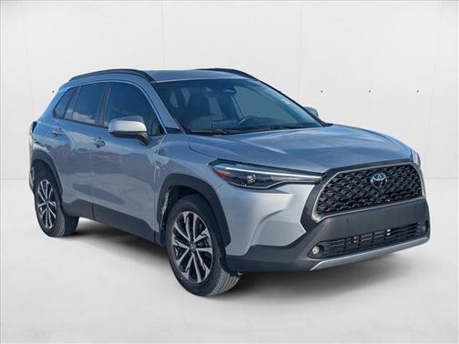 2023 Toyota Corolla Cross XLE