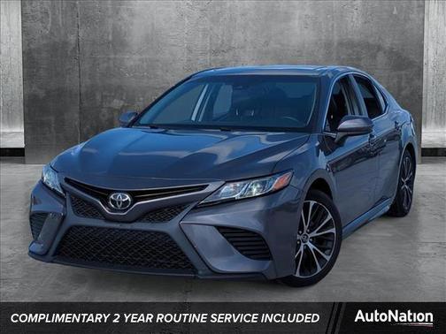 2019 Toyota Camry SE
