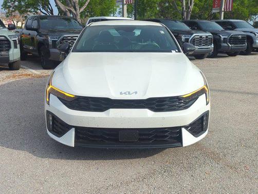 Snow White Pearl 2025 Kia K5 GT-Line
