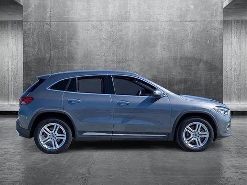 2021 Mercedes-Benz GLA 250 Base 4MATIC