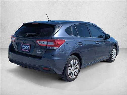 2017 Subaru Impreza 2.0i