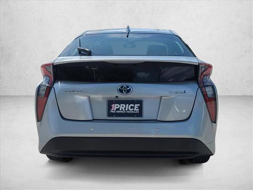 Classic Silver Metal 2018 Toyota Prius Three