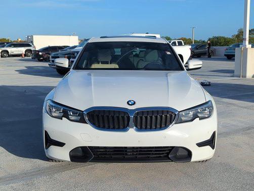 2019 BMW 330 330i