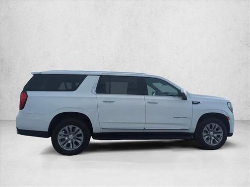 Summit White 2023 GMC Yukon XL Denali