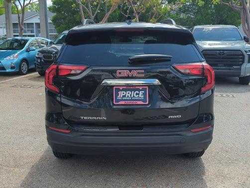 Ebony Twilight Metallic 2018 GMC Terrain SLE