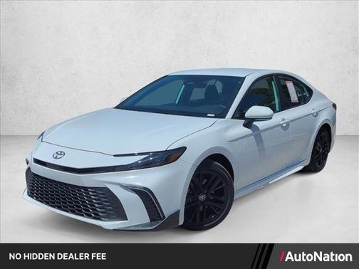 Ice Cap 2026 Toyota Camry SE