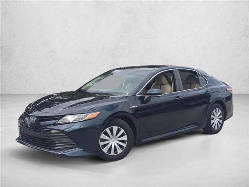 2019 Toyota Camry Hybrid LE